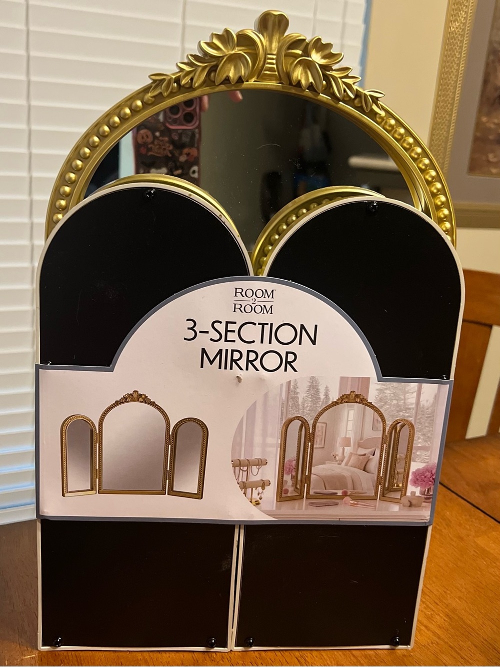 & Other Stories Gold 3-Panel Decorative Wall Mirror